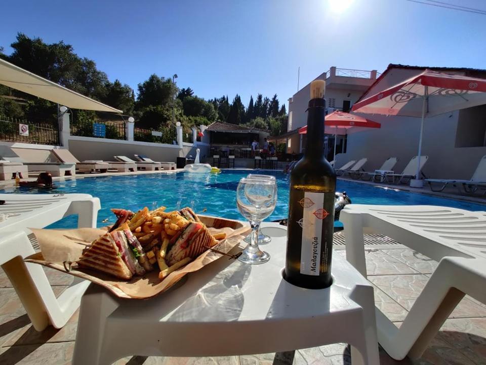 קאבוס Kalypso Studio Resorts מראה חיצוני תמונה